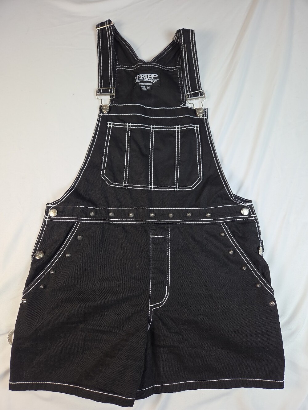 Tripp NYC Daang Goodman Women's Medium Black Studded Bib Overall Shorts EUC